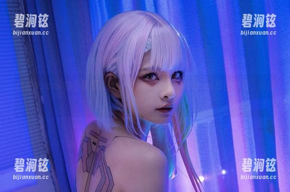 翻开Azami的春夏服装秀：SiegeStringBikini原图合集，风情万种不用谢！