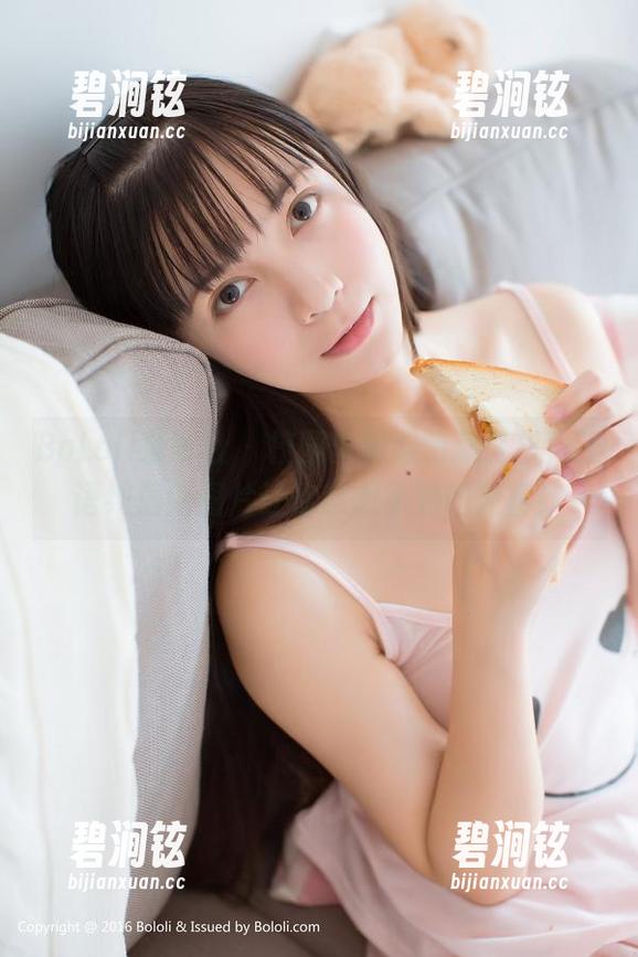 BoLoli菠萝社 - 校园体操服暗藏玄机，王语纯最新图片让你意想不到的惊喜！