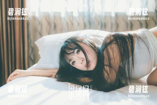 GIRLT果团网 - 陈迪娅与旗袍：图包里的那些瞬间，轻轻勾起了我的小心思。