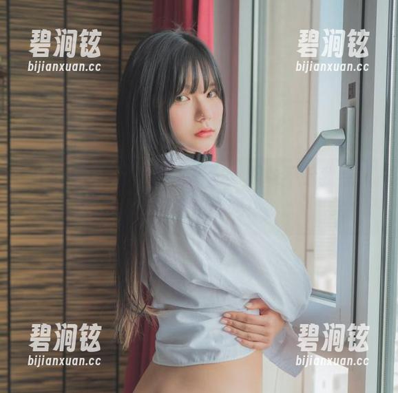 Hizzy(히지)的日常套图：胆敢不给我点赞，你是堵心吗！