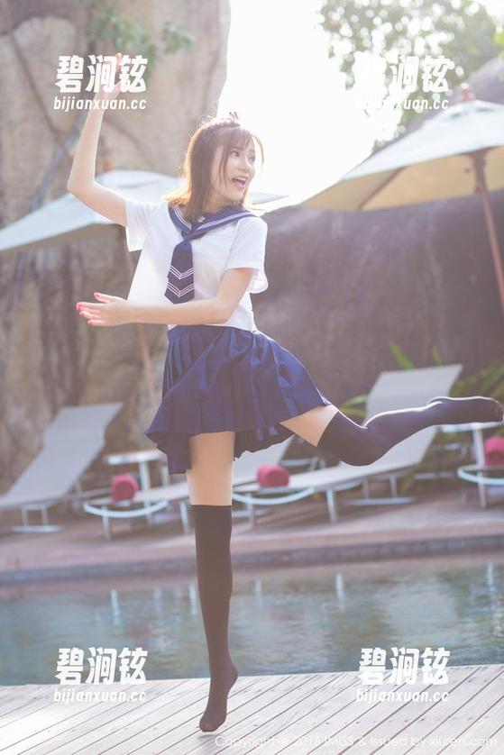 IMiss爱蜜社 - 白裙莉莉Lily：写真合集，拍完竟然成了‘裙’士