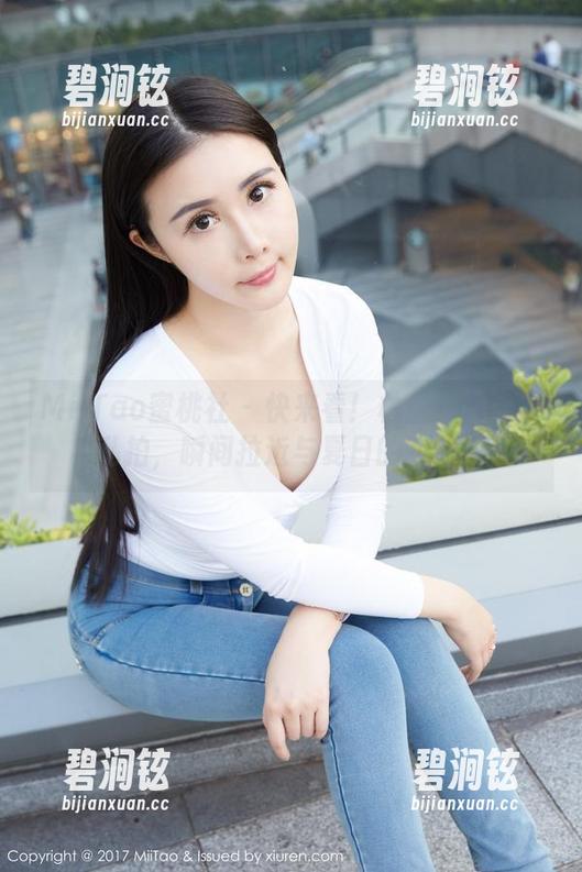 MiiTao蜜桃社 - 快来看！林柔柔的泳衣私拍，瞬间拉近与夏日的距离！