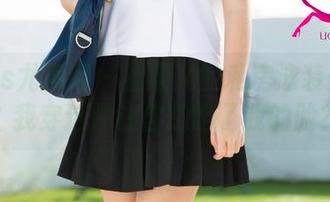 UGirls尤果网 – 松果儿的私房泳装：什么？我穿这件让你忽略了我的脸？