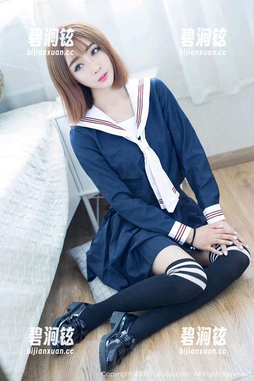 Xiuren秀人网-李七喜 Xiuren秀人网 - 女王气场全开!李七喜的私拍美图,惹得众人侧目。