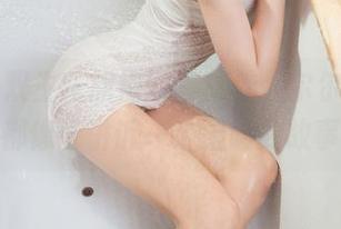 丽柜 – 双生花旗袍图集来袭，尔尔的每一张都像在讲诉一个温暖的故事！