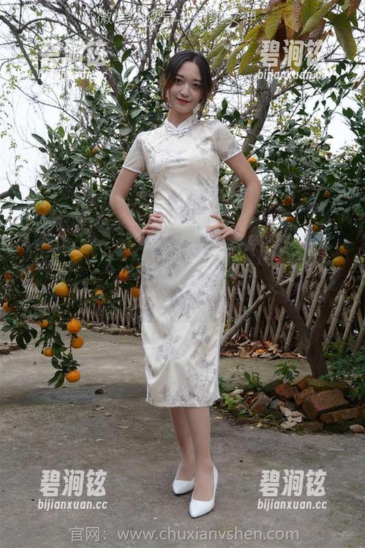 初夏女神-点点 初夏女神 - 点点的办公室生活:办公室也能有这么多精彩的作品,让你感受到小确幸!