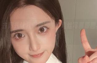 微密圈 – 古阿扎让我彻底沦陷，肉丝写真原图真的太撩了！