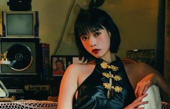 红爵夫人定位不太准？奈汐酱Nice的私房美图里简直是风情万种啊！