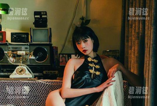 红爵夫人定位不太准？奈汐酱Nice的私房美图里简直是风情万种啊！