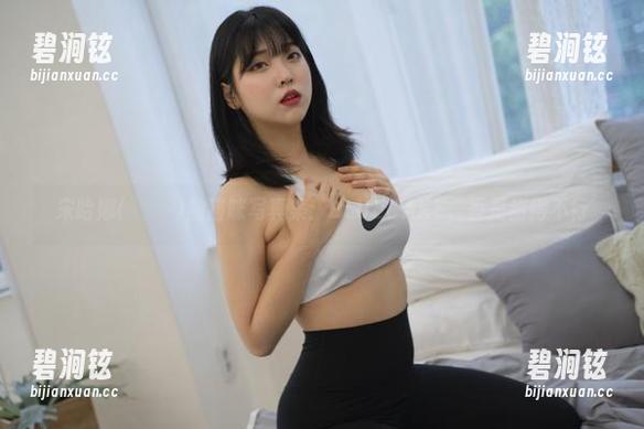 宋哈娜(송하나)的猫咪写真集：BLUECAKE，真是甜得不行