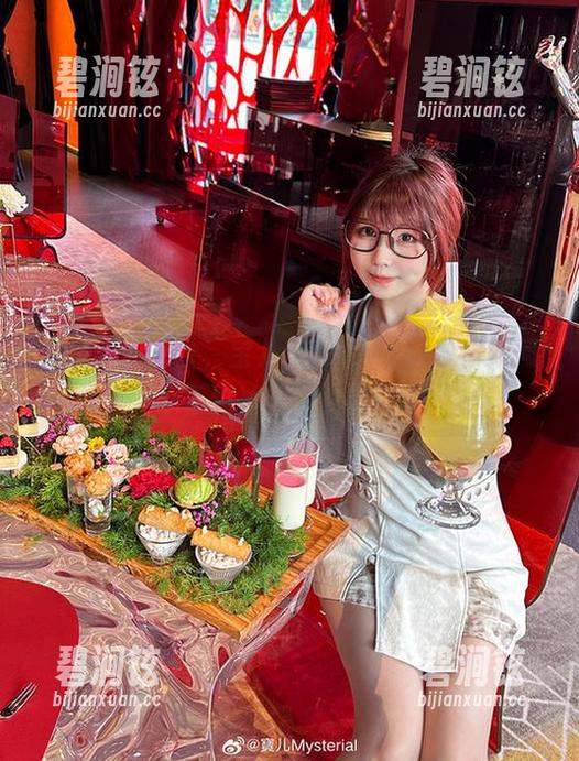 无圣光的天台，宝儿mysterial教你如何不靠滤镜变女神！