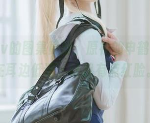封疆疆v的图集更新：原神的申鹤，仿佛在耳边低语，让我有点红脸。