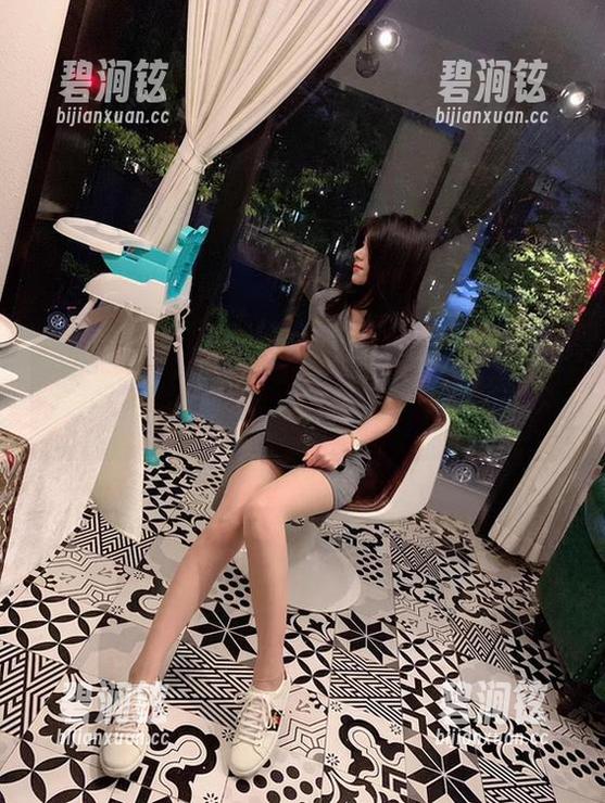 微密圈 - 一探小仙女ELaine的私房美图，蕾丝光环下的模糊幻想