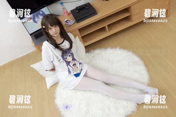 当定制与白丝女仆相遇，少女秩序的图片简直就是二次元的现实版！