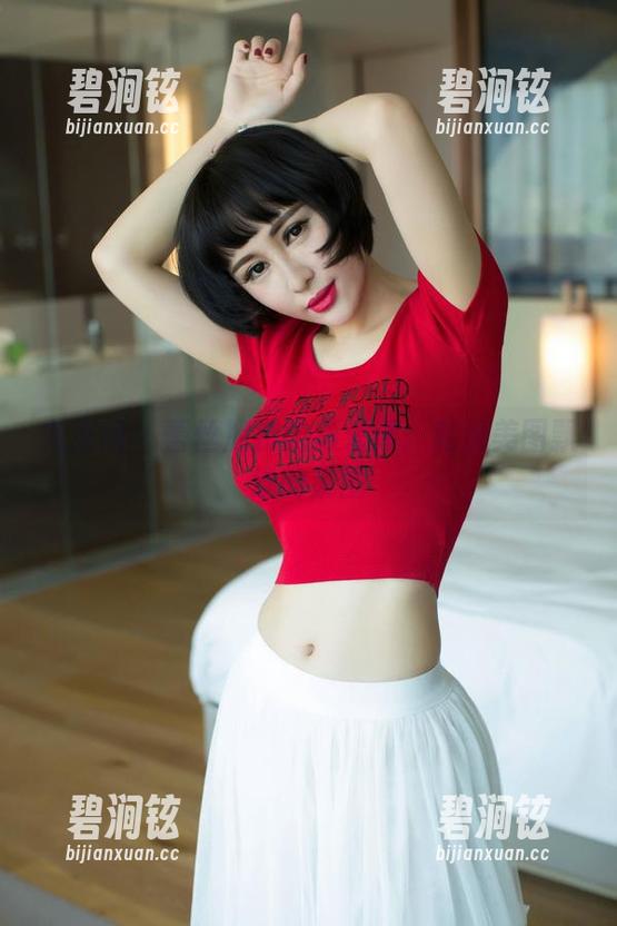 尤果网 - 蕾丝加持的颜爱泽：私房美图飘逸的氛围