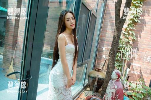 尤果网-颜美汐 尤果网 - 看颜美汐怎样在泳池中闪耀,高清图集戳中我的少女心!
