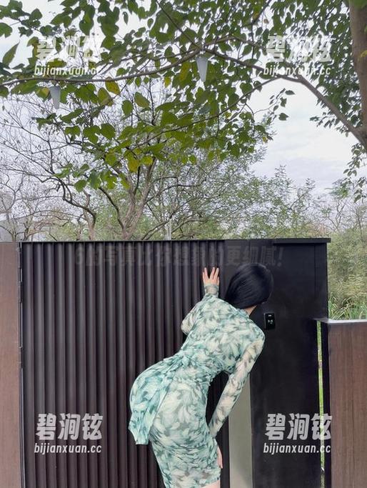 左公子666 微密圈 - 史上最细内内,高清下左公子666的写真比你想象的更细腻!