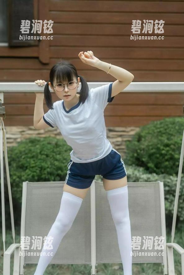 幼水铃衣的婚纱图包：这些你无法拒绝的美好瞬间！