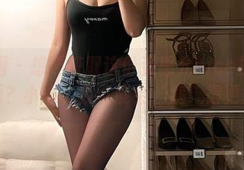 微密圈 – 想要获取这份张思允nice护士资源？小心，我可能会‘病’得更重