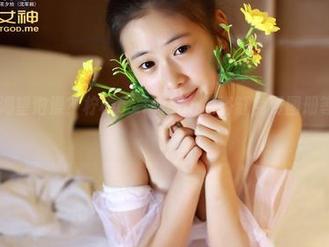推女神 – 渴望泡澡？柠檬c_lemon的浴缸免费图册等你来围观！