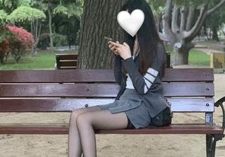 微密圈 – 职业装抢镜！有你喵的作品，下载准备好了吗？
