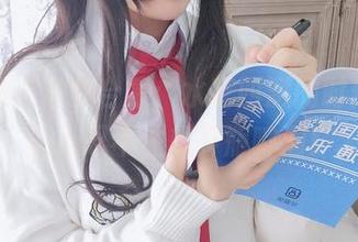 杏子夫人浴室合集：水花四溅的时刻，真让人忍不住想开瓶啤酒！