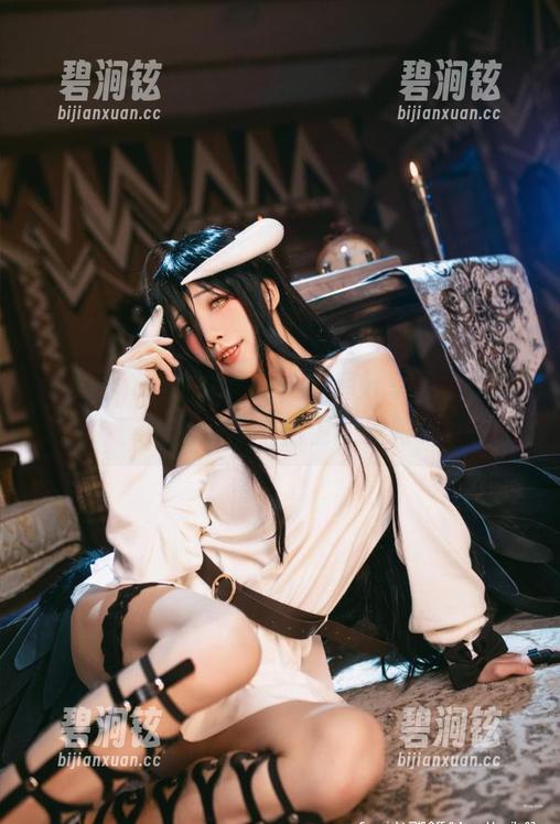 水淼aqua修女写真：图库分享让你重新估量传统与前卫的界限