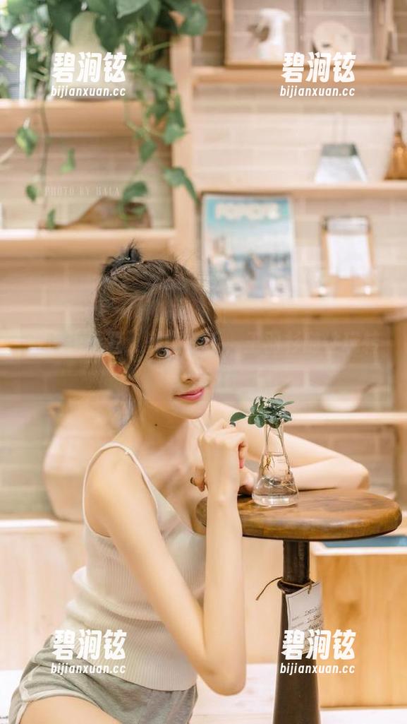王羽杉 散图也疯狂,美图在手,王羽杉随性玩转每一秒!