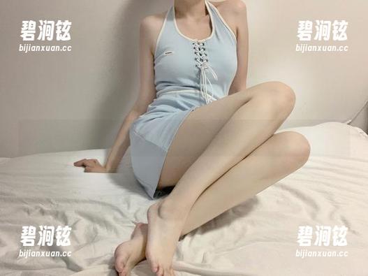 微密圈 - 一张壁纸，两种风格：相扑猫的丝袜梦游记