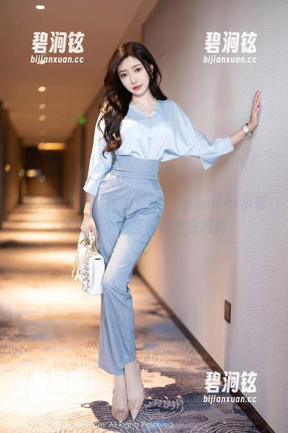 秀人网 - 双马尾的灵动，Jennifer小若的每一个作品都像是在跳舞