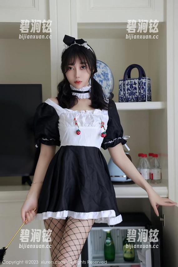 秀人网 - 作品里的奈奈子：无意中成了日常幽默大师！