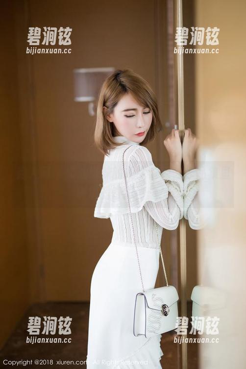 秀人网 - 奶油妹妹的奶牛系列，作品集里满满的奇思妙想！