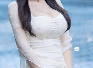 秀人网 – 重温娜露制服时刻，美图下载让你欲罢不能！