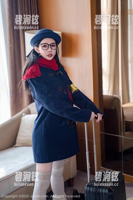 秀人网 - 明日花桃桃更新啦，准备好感受满满可爱气息的写真！