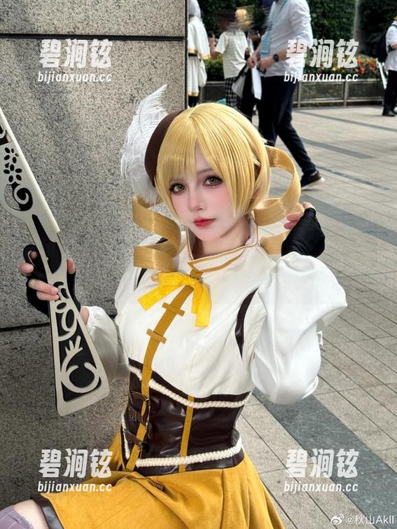 秋山AkI女友合集的新更新，真是“怎么又是这一种美”！