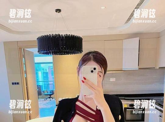 微密圈 - 脸红Dearie的双马尾作品，这在线的魅力真是让人心痒痒的。