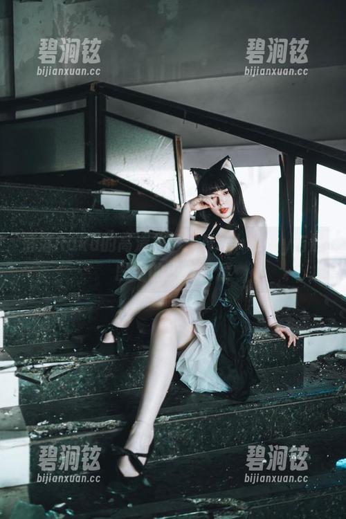 落落Raku的高清故事：NightLiLy与原图中的少女情愫