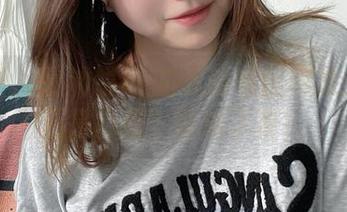 微密圈 – 葱油饼er的运动私房图集：飘逸还是稳重？你说了算！