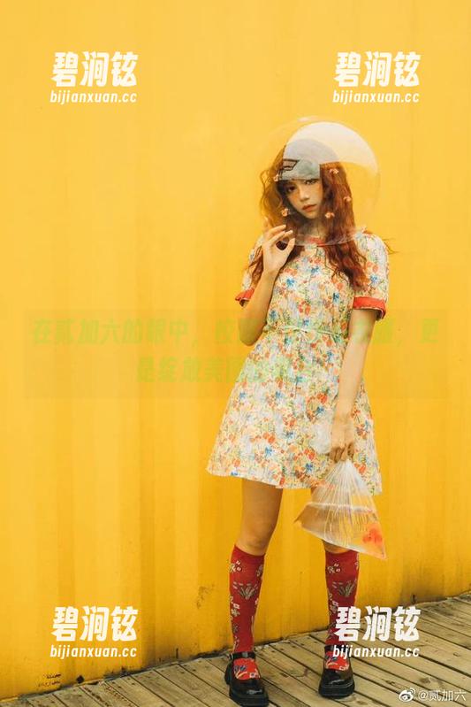 在贰加六的眼中，校服不仅仅是衣服，更是绽放美图的舞台！