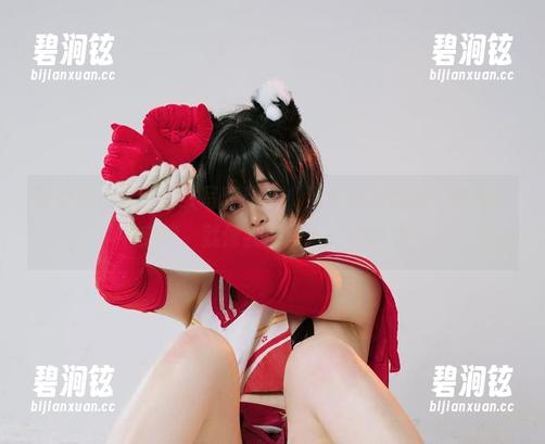 阿寨寨ninja豹纹写真精选：那些斑斑点点，在光影中穿梭，就像我的思绪一样困惑…
