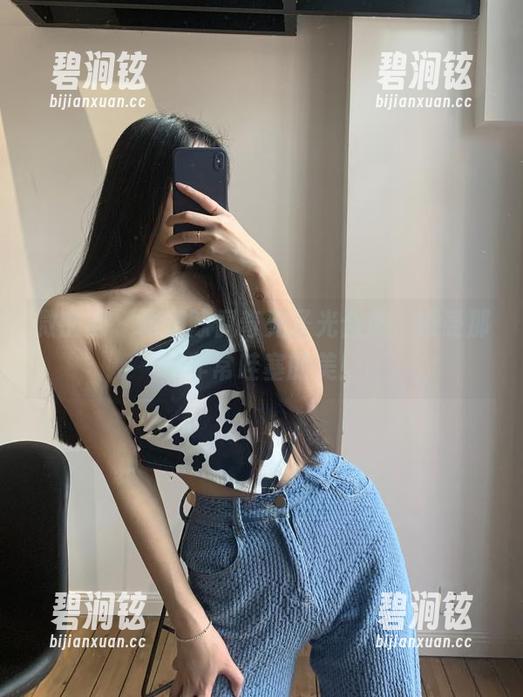微密圈 - 跟随陈佩奇无圣光合集，感受那种非常哇塞的美！