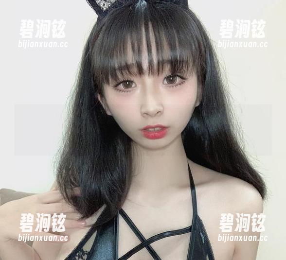 陌陌咕咕咕的圣诞魔法：精选cos，让人瞬间被吸引住!