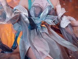 露儿大魔王的礼服，图片分享一下，真心替我自己心累！