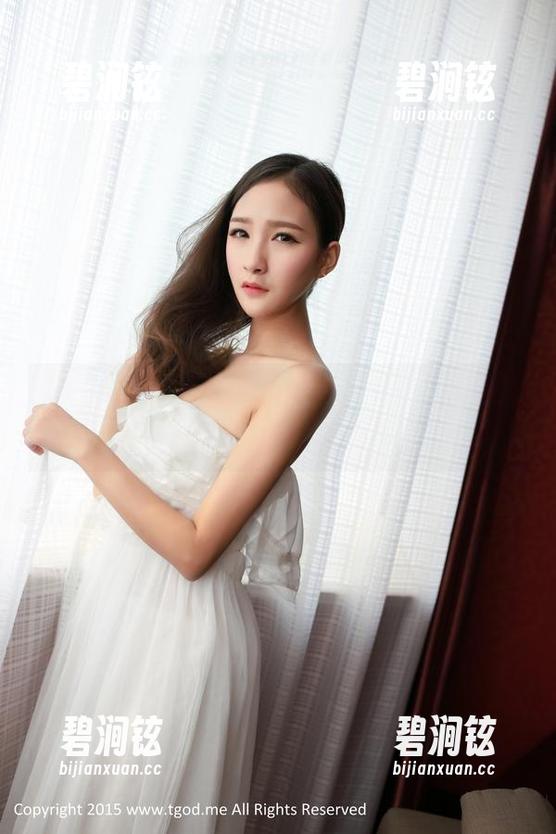 青豆客-Yumi尤美 青豆客 - 原图时刻,来看看Yumi尤美女友的那些迷人瞬间