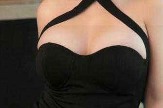 青豆客 – 教室里的时尚：汪佩妮Penny最新美图，惊艳你的眼球！
